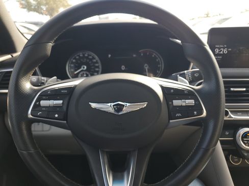 Used 2023 Genesis G70 2.0T image 19