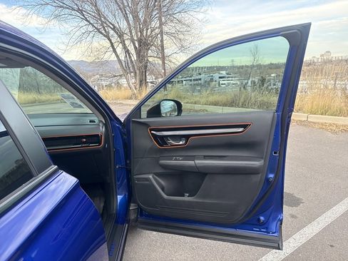 Used 2025 Honda CR-V EX-L image 28