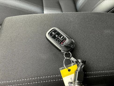 Used 2026 Honda Civic Sport image 33