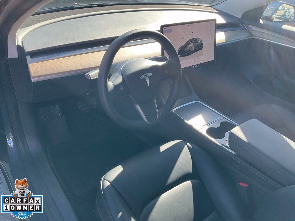 Used 2023 Tesla Model 3 Standard Range RWD image 6