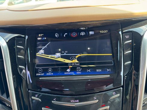 Used 2020 Cadillac Escalade ESV Platinum AWD/4WD image 52