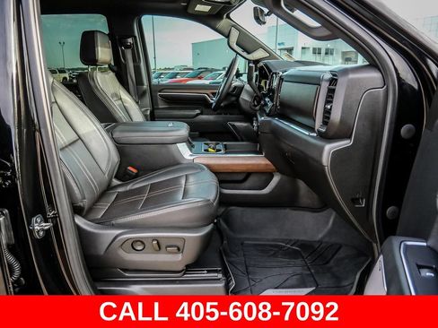 Used 2024 Chevrolet Silverado 2500 High Country w/ High Country Premium Package AWD/4WD image 20