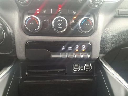 Used 2020 RAM 1500 Big Horn image 18