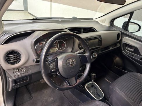 Used 2015 Toyota Yaris SE image 13