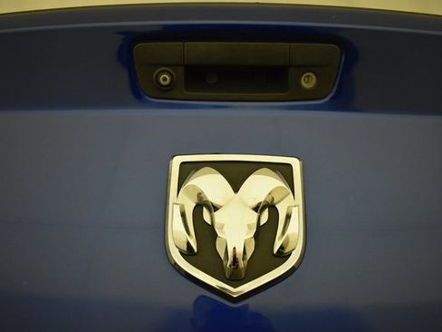 Used 2018 RAM 1500 Express w/ Express Value Package image 34