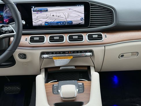 Used 2026 Mercedes-Benz GLE 350 4MATIC image 13