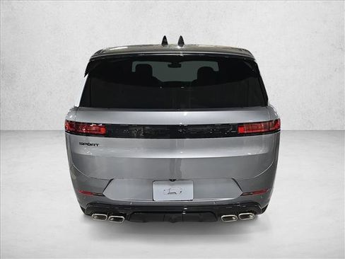 New 2025 Land Rover Range Rover Sport Dynamic SE image 6