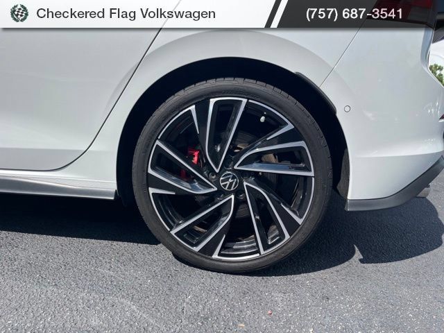 Used 2023 Volkswagen GTI Autobahn FWD image 7