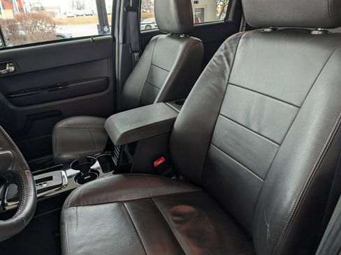 Used 2010 Ford Escape Limited image 9