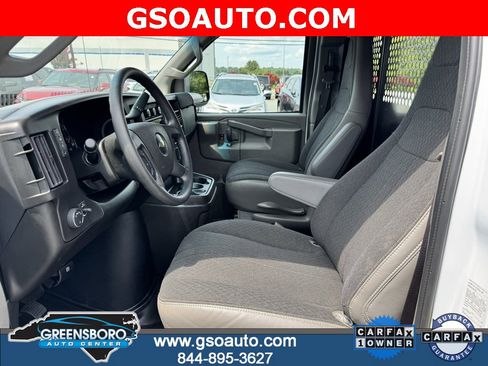 Used 2024 Chevrolet Express 2500 w/ Driver Convenience Package image 9