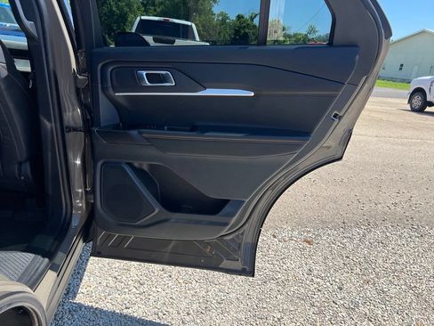 Used 2026 Ford Explorer Tremor w/ Tremor Convenience Package AWD/4WD image 18