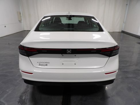 Used 2024 Honda Accord LX image 8
