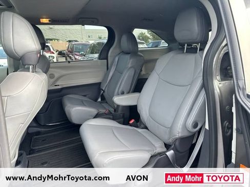 Used 2021 Toyota Sienna XLE w/ XLE Plus Package AWD/4WD image 10