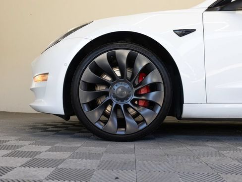 Used 2022 Tesla Model 3 Performance AWD/4WD image 9