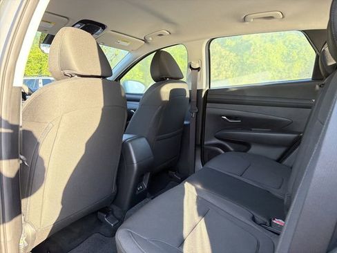 Used 2026 Hyundai Tucson SE FWD image 18