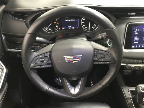 Used 2019 Cadillac XT4 Sport AWD/4WD image 5