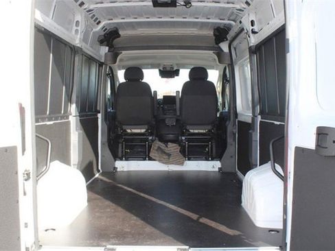 New 2024 RAM ProMaster 2500 w/ Quick Order Package 22H SLT+ image 7