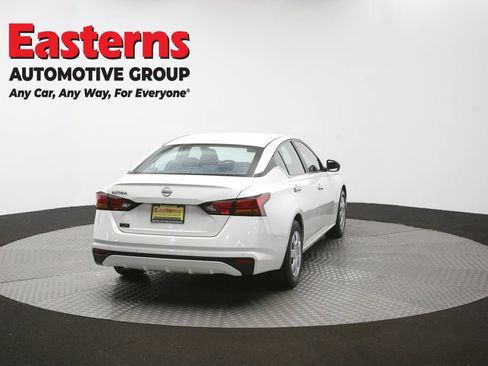 Used 2024 Nissan Altima 2.5 S FWD image 37