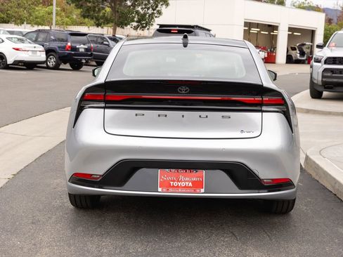 New 2026 Toyota Prius XLE image 6