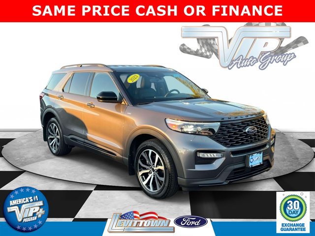Used 2023 Ford Explorer ST-Line AWD/4WD image 1