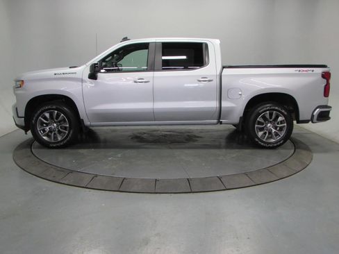 Used 2019 Chevrolet Silverado 1500 RST w/ All-Star Edition AWD/4WD image 4