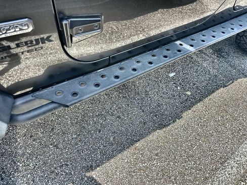 Used 2018 Jeep Wrangler Unlimited Rubicon AWD/4WD image 7