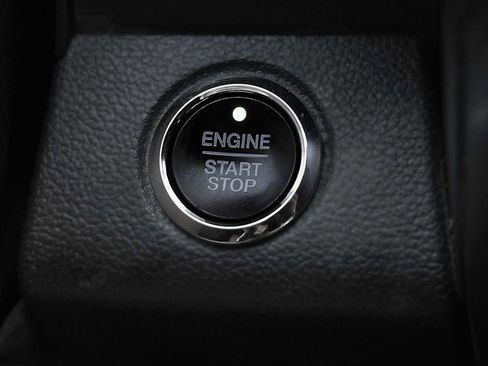 Used 2021 Ford Expedition Limited image 20