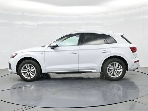 Used 2023 Audi Q5 2.0T Premium w/ Convenience Package AWD/4WD image 33