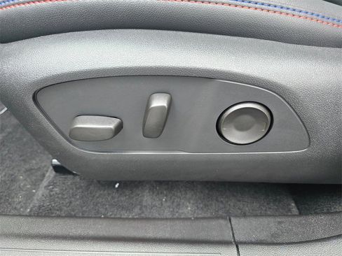 New 2026 Chevrolet Equinox EV RS image 18