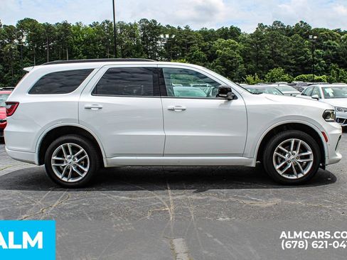 Used 2025 Dodge Durango GT AWD/4WD image 8