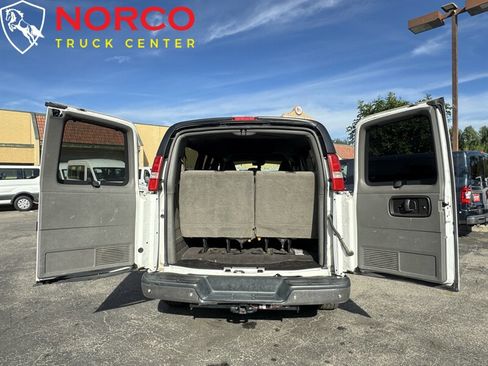 Used 2020 Chevrolet Express 3500 LT w/ LT Preferred Equipment Group image 8