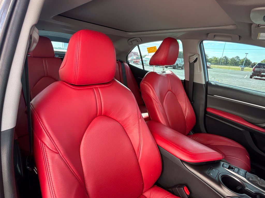 Used 2023 Toyota Camry XSE FWD image 19