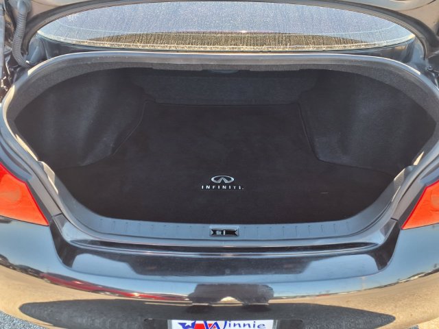Used 2015 INFINITI Q40 w/ Moonroof Package RWD image 7