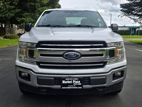 Used 2018 Ford F150 XLT w/ Equipment Group 301A Mid image 9