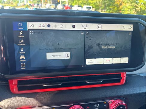 Used 2024 Jeep Gladiator Sport AWD/4WD image 23