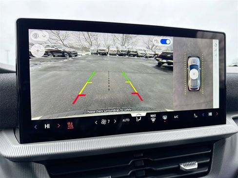 New 2026 Ford Explorer ST-Line w/ ST-Line Street Pack image 15