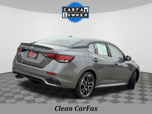 Certified 2025 Nissan Sentra SR w/ SR Premium Package image 3