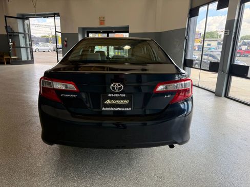Used 2012 Toyota Camry LE image 6