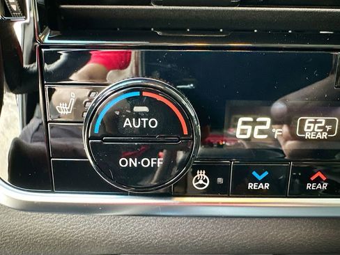 New 2026 Nissan Rogue Platinum image 21