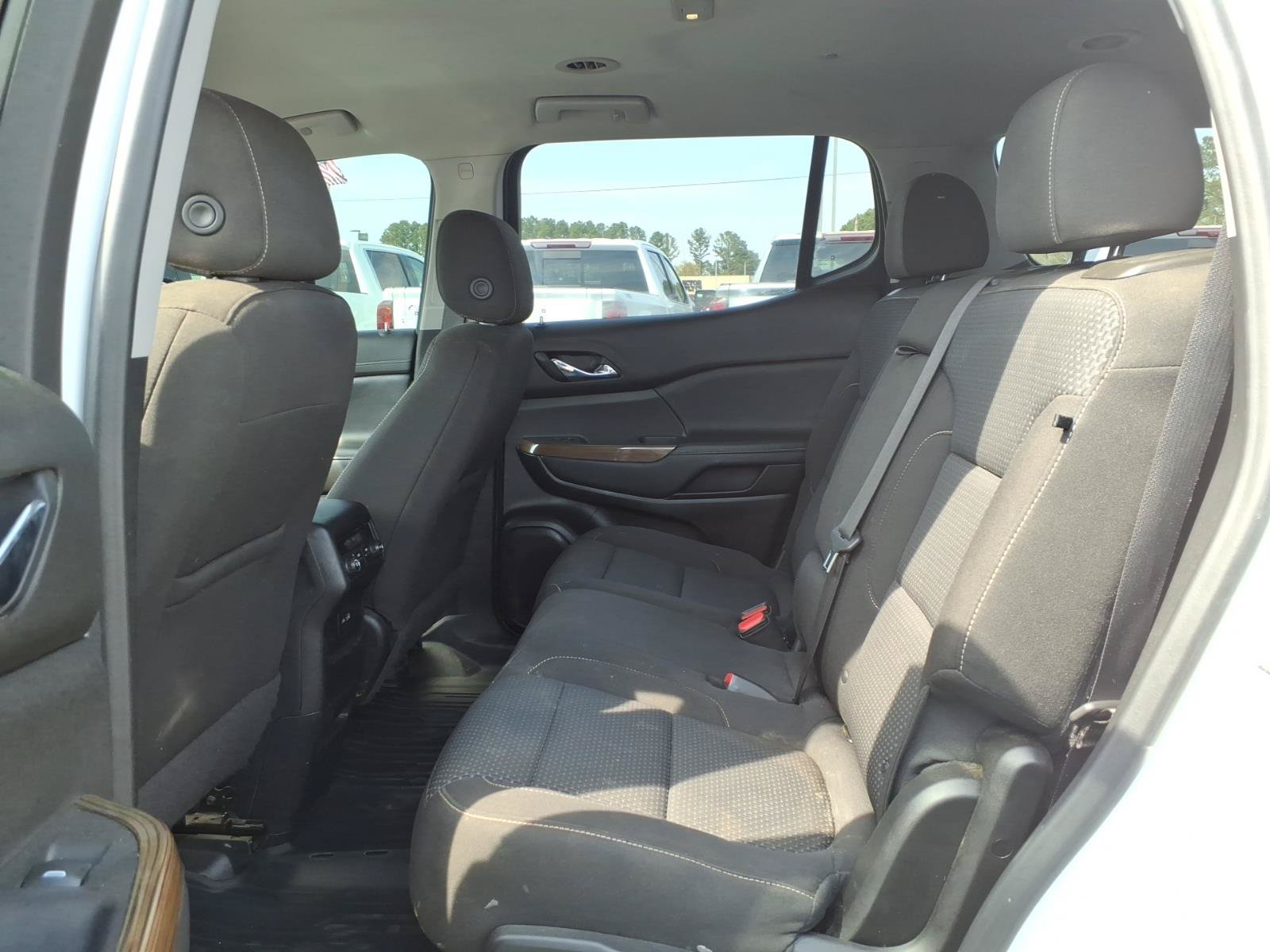 Used 2021 GMC Acadia SLE w/ Elevation Edition FWD image 19