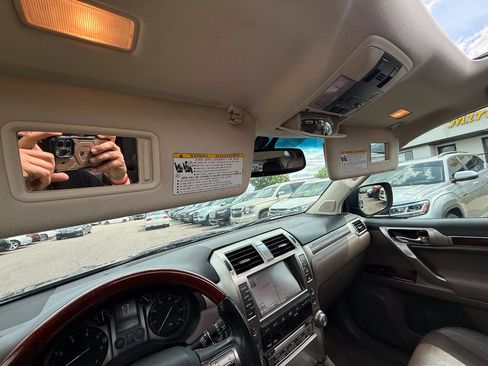 Used 2012 Lexus GX 460 Premium AWD/4WD image 57