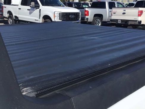 Certified 2022 Ford Maverick XLT image 12