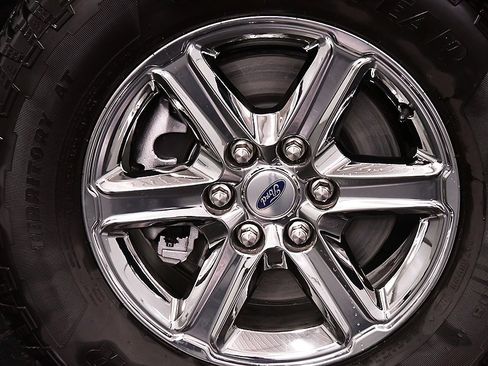 Used 2024 Ford F150 XLT w/ FX4 Off-Road Package image 9