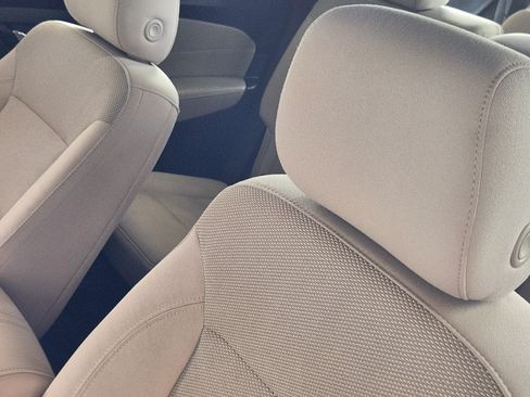 Certified 2023 Chevrolet Traverse LS FWD image 15