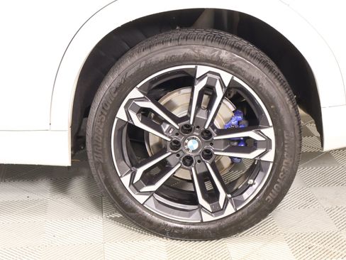 Used 2026 BMW X2 xDrive28i w/ M Sport Package AWD/4WD image 19