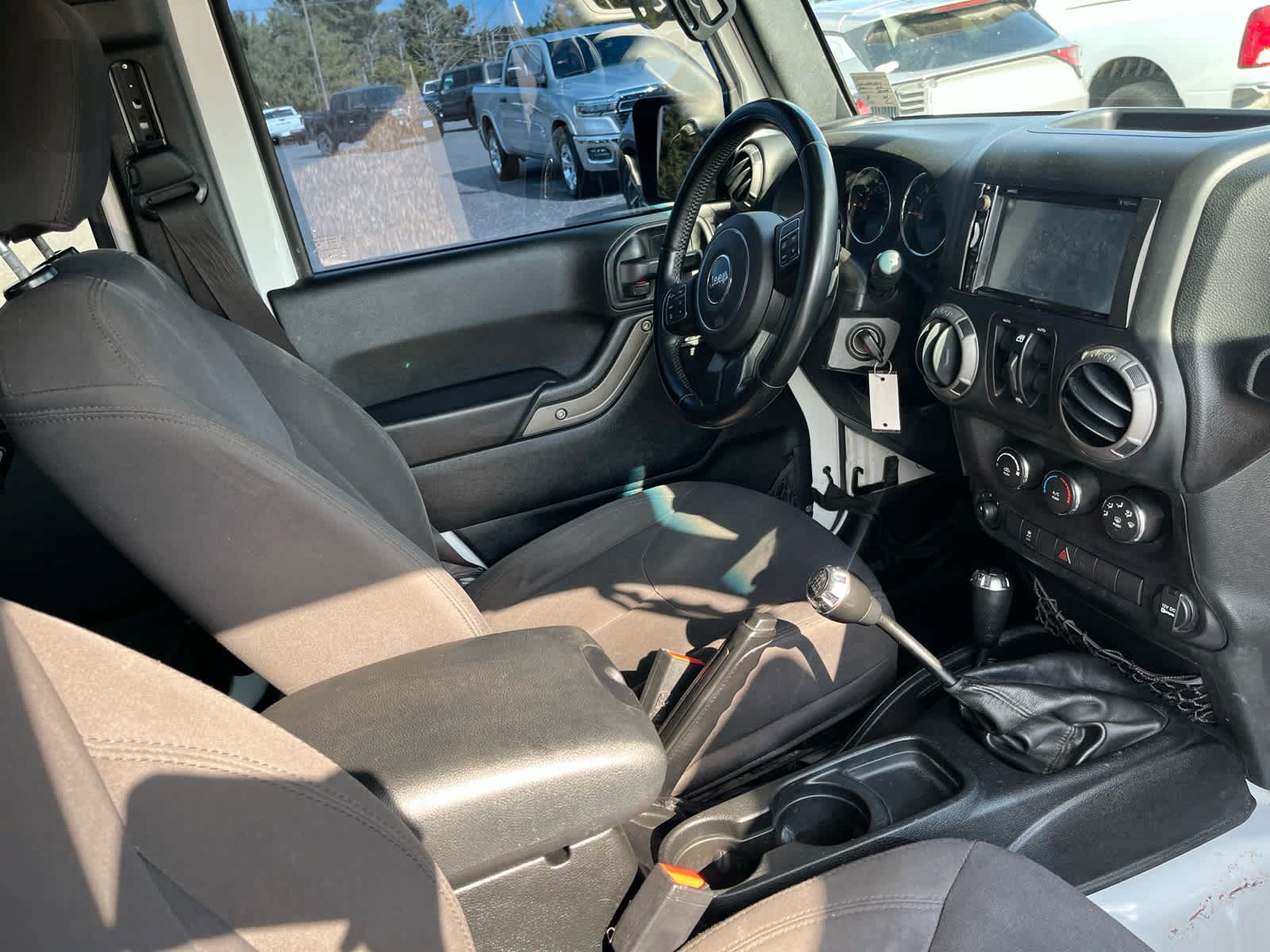 Used 2016 Jeep Wrangler Unlimited Sport w/ Quick Order Package 23S AWD/4WD image 34