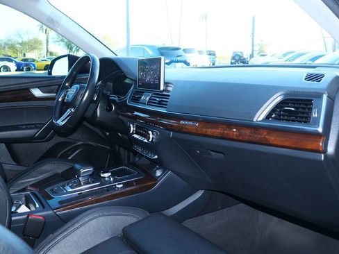 Used 2018 Audi Q5 Premium Plus w/ Premium Plus Package image 37