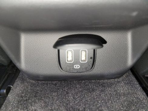 Used 2023 Genesis GV70 2.5T Select w/ Select Package image 13