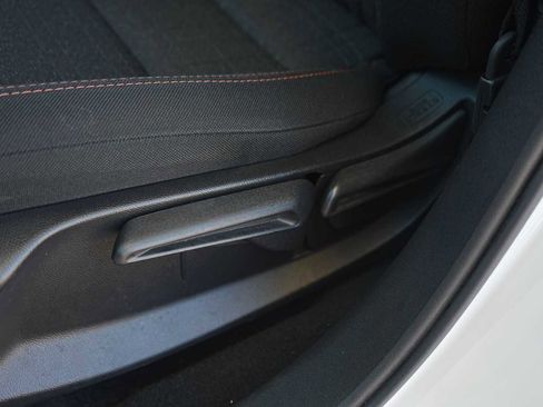Used 2024 Honda HR-V Sport image 12