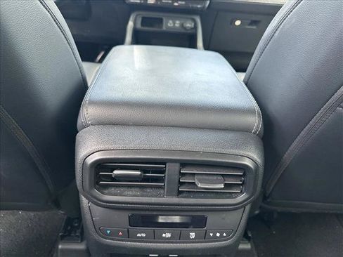 Used 2023 Honda Pilot EX-L image 25